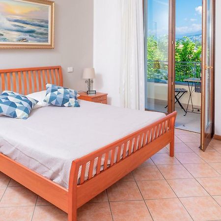 Appartamento Alice Pool Bardolino Exterior foto